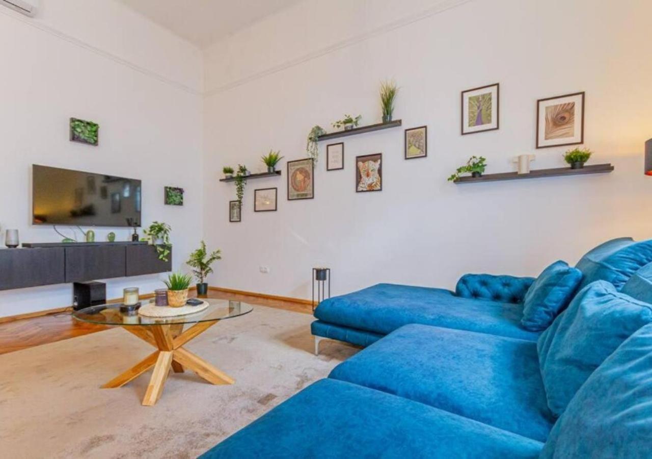 Luxury Apartment By The Famous Vaci Street บูดาเปสต์ ภายนอก รูปภาพ