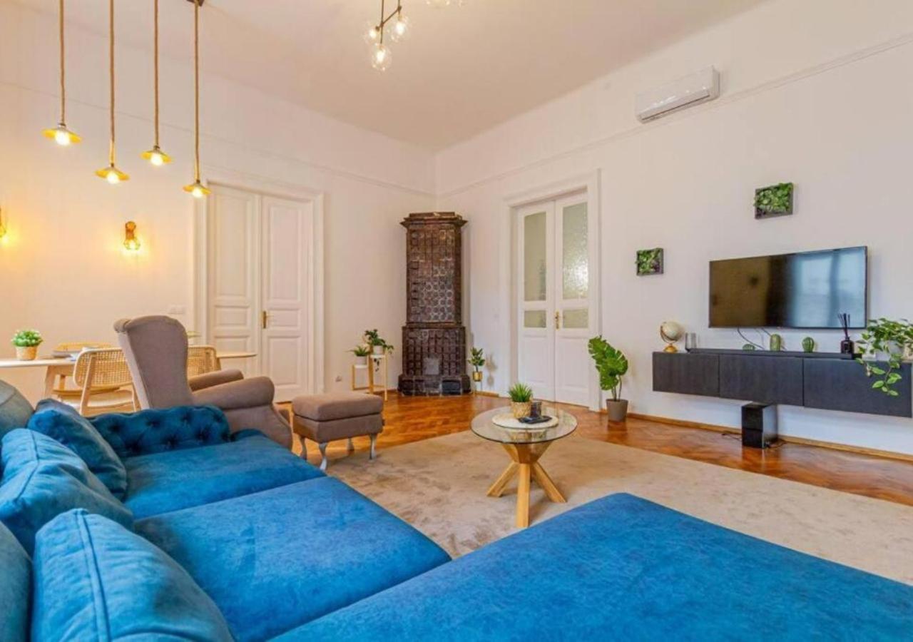 Luxury Apartment By The Famous Vaci Street บูดาเปสต์ ภายนอก รูปภาพ